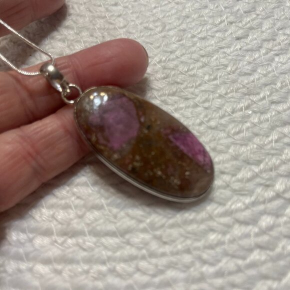 Gorgeous PURPLE COBALT CALCITE Handmade Sterling 925 Pendant/Chain #683D - Picture 1 of 4